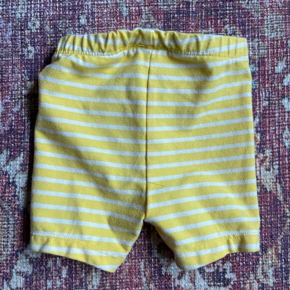 Hanna Andersson 6-12 month Yellow Striped Baby Shorts - Picture 5 of 5